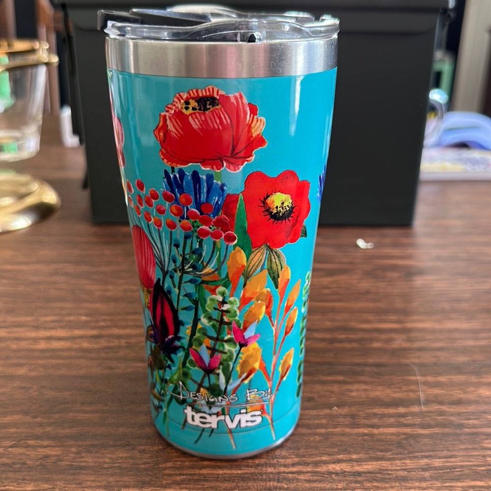 Beautiful floral thermal cup